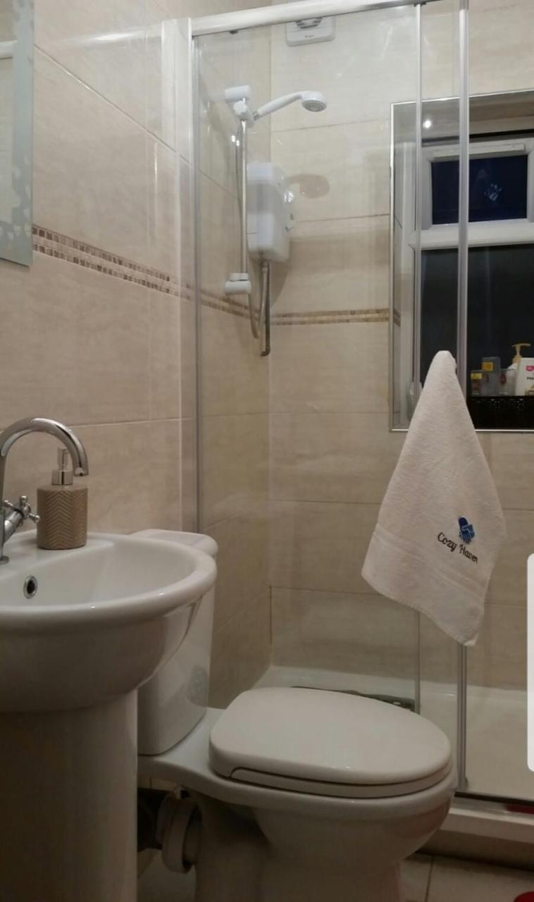 Cozy Haven Grafton Hotel Bedford Buitenkant foto